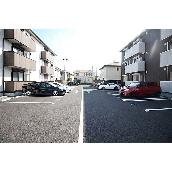 apartment 茨城県守谷市ひがし野4丁目
ひがし野の賃貸情報を見る
物件地図
