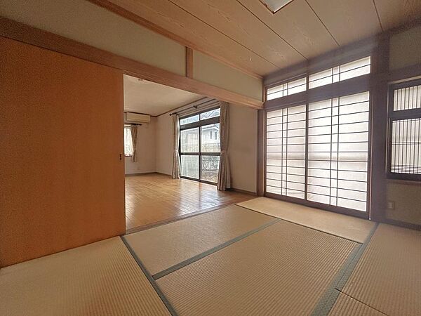 室内