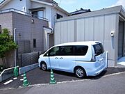 建物横が専用駐車場