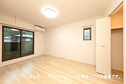 ジャンティワキダ　B棟 201 2階1LDKの室内