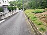 周辺：共有部分。前面道路。