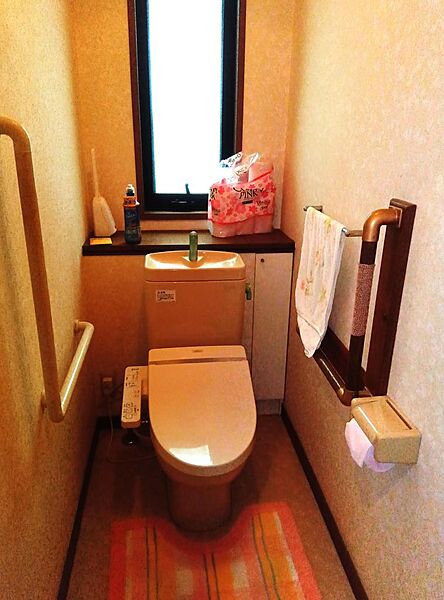 トイレを拡大表示