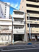 ビル外観です。