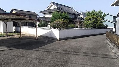 外観:高木駅徒歩10分、商業施設が徒歩圏内にあり、小学校や郵便局も近くファミリー層にもおすすめ物件です、物件南側より撮影 外観:高木駅徒歩10分、商業施設が徒歩圏内にあり、小学校や郵便局も近くファミリー層にもおすすめ物件です、物件南側より撮影