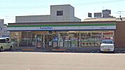 ファミリーマート宇部若松町店まで100ｍ