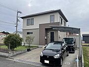閑静な住宅街　3台可（車種による）