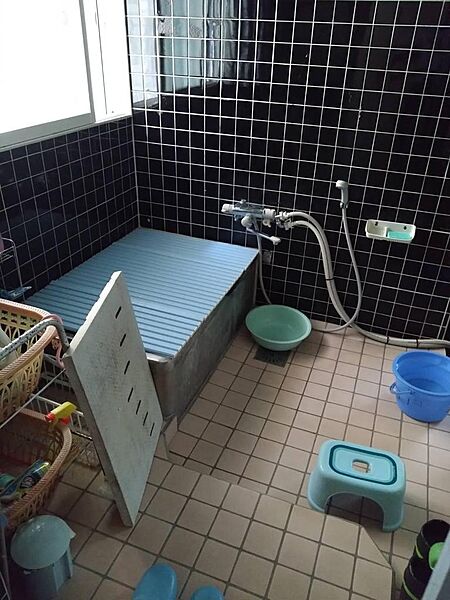 浴室を拡大表示