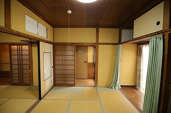 室内