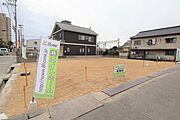 敷地面積263.86平米（79.82坪）？広々とした敷地！角地で日当たり・風通し良好です。