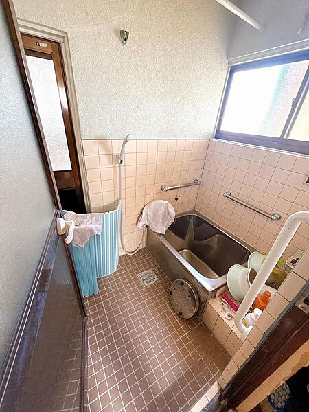 浴室を拡大表示