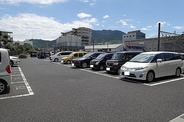 駐車場を拡大表示