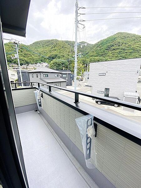 バルコニーを拡大表示
