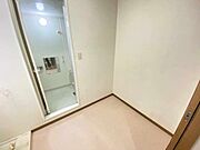 写真は別のお部屋の写真となります。参考にご確認ください。