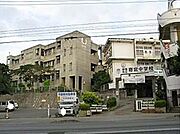 【中学校】 那覇市立寄宮中学校まで162ｍ