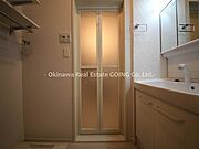 ＼ちょっとした質問も大歓迎／？LINE ID : @890ofbsi /？Instagram ID : @OKINAWA . REAL . ESTATE . GOING