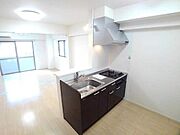 ＼ちょっとした質問も大歓迎／？LINE ID : @890ofbsi /？Instagram ID : @OKINAWA . REAL . ESTATE . GOING