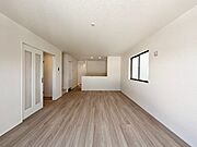 【5月撮影】B号棟♪完成物件の為即ご案内可能です☆
