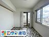 物干し場とつながる5.8帖洋室※画像加工済。現況は現地にてご確認ください。