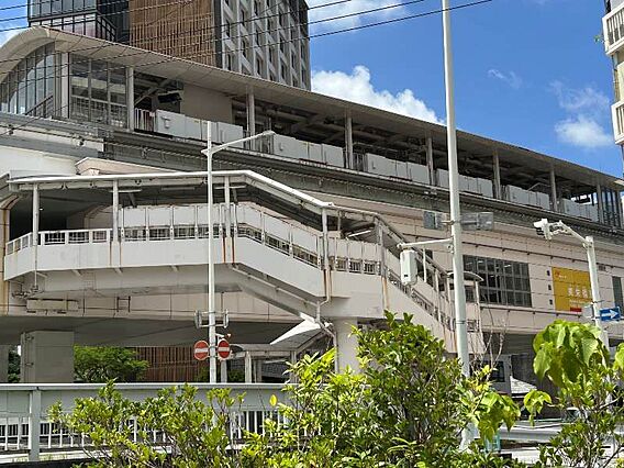 沖縄モノレール...