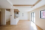 《建築中！》 本日ご見学OKです♪ お気軽にホームトレードセンター沖縄営業所までお問い合わせください♪（同社施工事例写真）