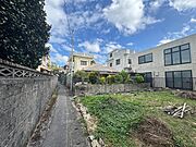 敷地への通路部分。現況確認のうえご検討ください。