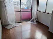 角部屋なので2面に窓がありとても明るいです