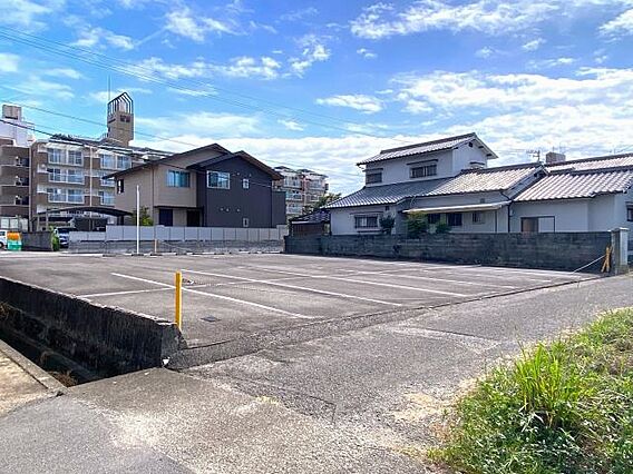 2025年10...