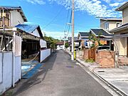東側道路
