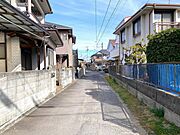 西側道路