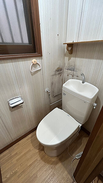 トイレを拡大表示