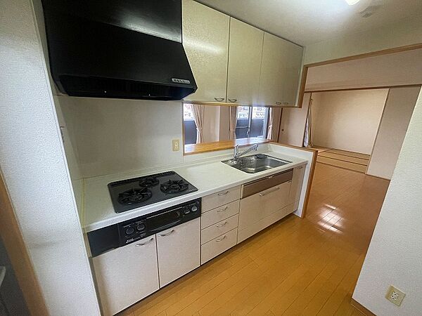 キッチンを拡大表示