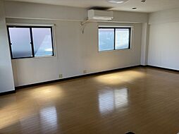 メゾンドKANA 2階ワンルームのリビング/ダイニング