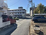 「(バス停)桑原」 徒歩3分で、アクセス良好です
