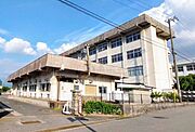 【小学校】中萩小学校まで2092ｍ