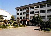 【中学校】西条東中学校まで1577ｍ