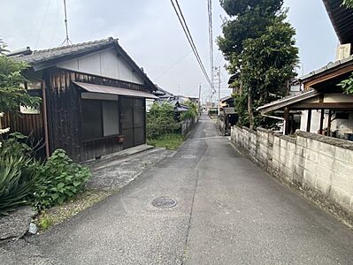 外観:南西側より撮影 外観:南西側より撮影
