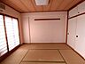 その他：室内は明るく、ゆったり快適に過ごせます。