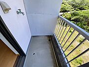 ベランダ洗濯機置場