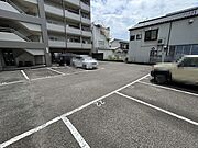 敷地内駐車場