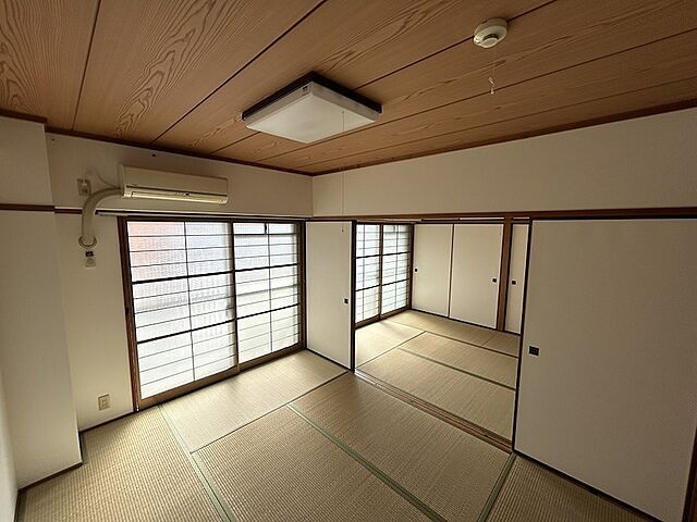 寝室