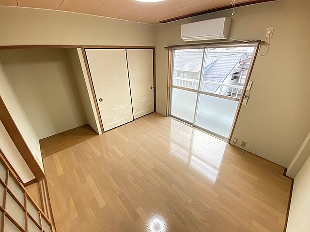 寝室