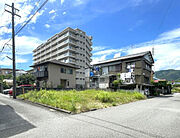 徒歩圏内に買い物施設が揃った、毎日の生活に便利な立地です。