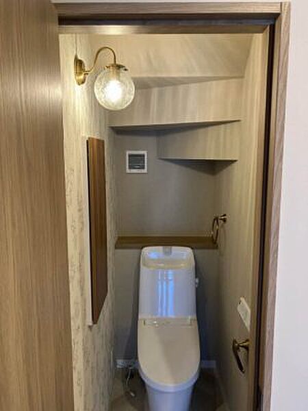 トイレを拡大表示
