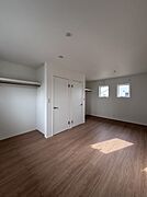 今は大きな遊び場、未来はそれぞれの個室とする(間仕切りを入れる)など、ご家族に合わせた使い方ができます。