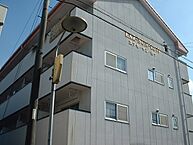 愛媛県新居浜市喜光地町2-4-5：物件画像／有限会社エヌ・ティ・ケイコーポレーション