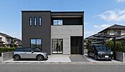 【完成予想図】住みやすい立地が魅力的☆スタイリッシュなデザインのお洒落な外観に仕上げました！紫外線・色褪せに強い＆雨水で汚れを洗い落とします！