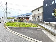 愛媛県四国中央市中曽根町1333-1：物件画像