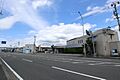 県道沿いの立地