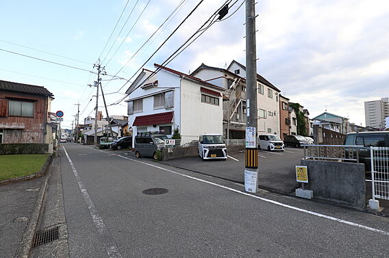 東側42条1項...