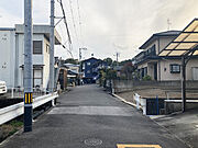 【前面道路含む現地写真】前面道路